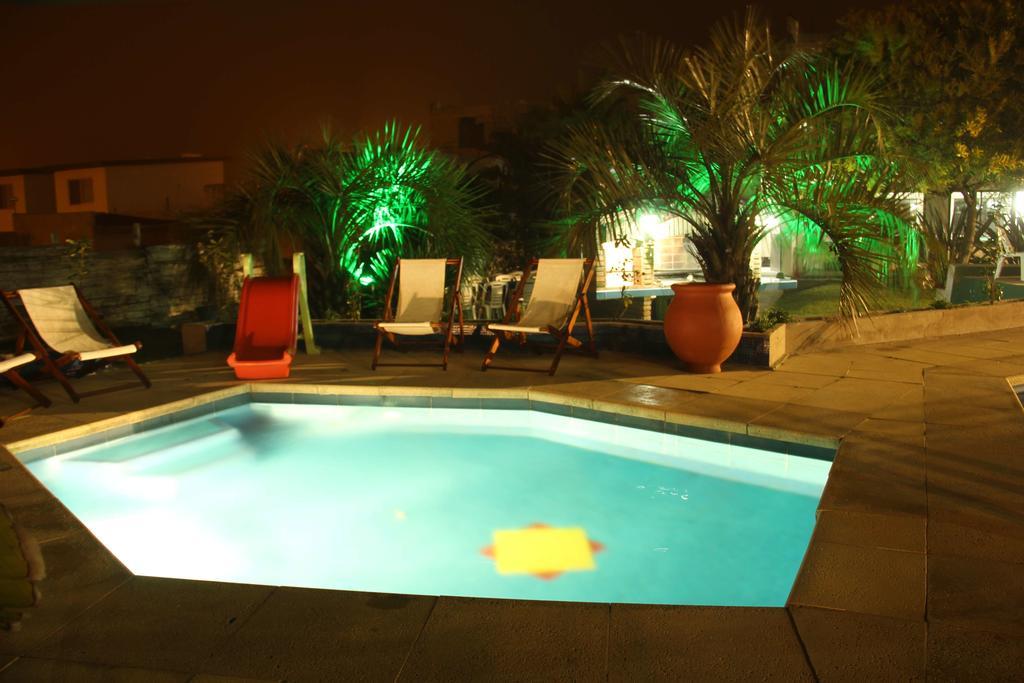Hotel De La Torre La Paloma Bagian luar foto