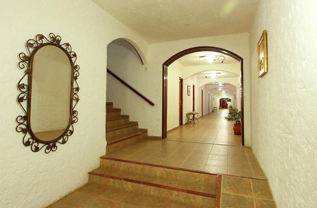 Hotel De La Torre La Paloma Bagian luar foto