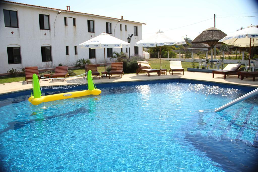 Hotel De La Torre La Paloma Bagian luar foto