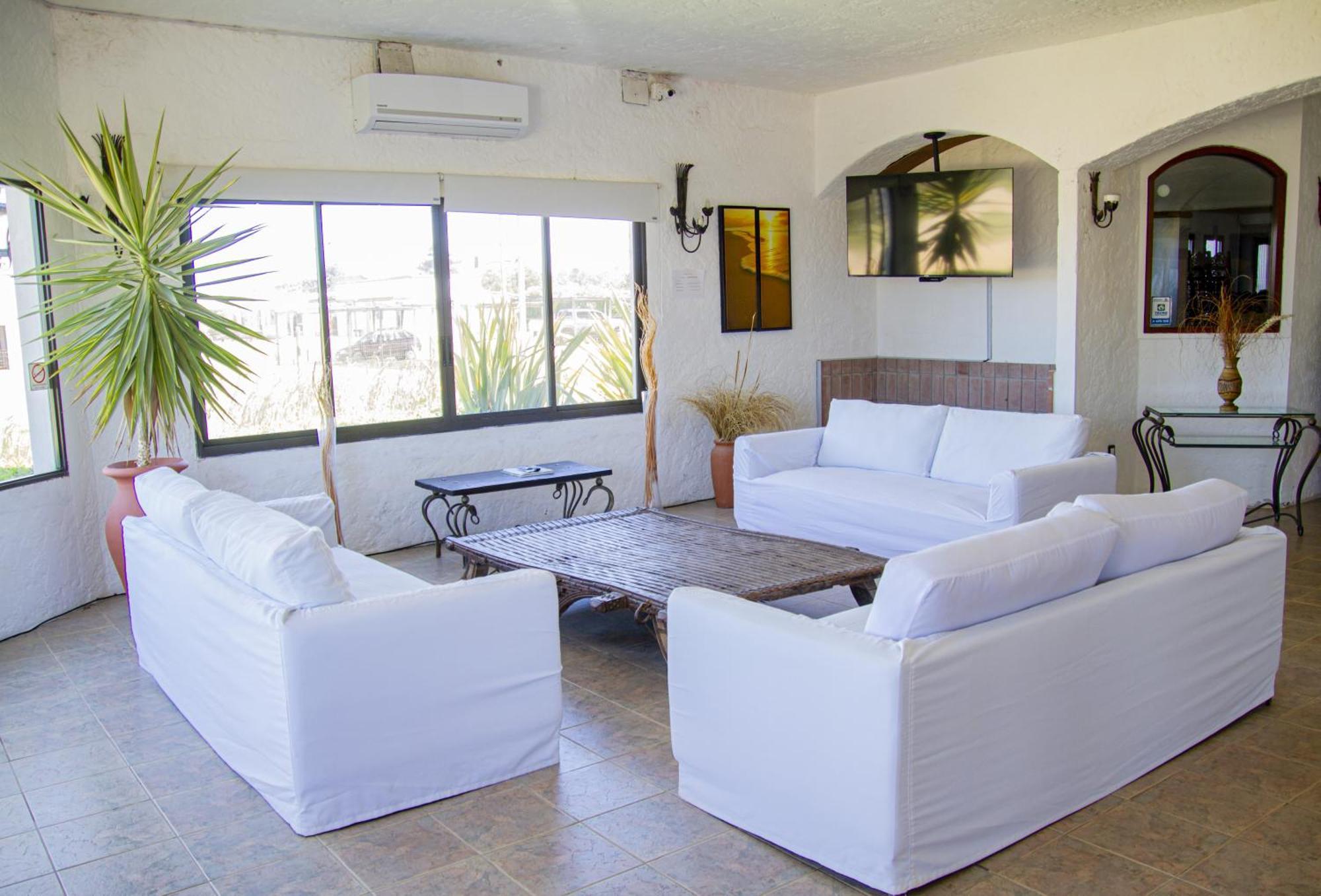 Hotel De La Torre La Paloma Bagian luar foto