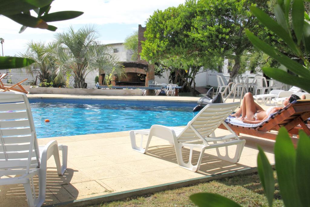 Hotel De La Torre La Paloma Bagian luar foto